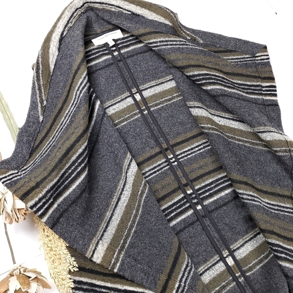 Cupcakes & Cashmere Wool Blend Grey Heather Stripe Waterfall Cardigan Wr… - Picture 7 of 13